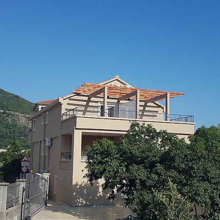 Apartments And Rooms Lijesevic 布德瓦 外观 照片