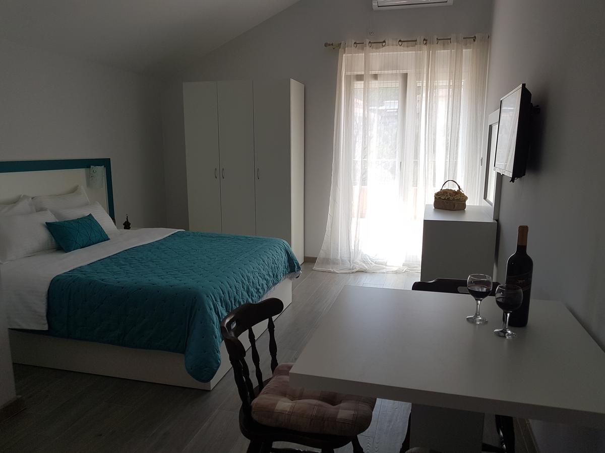 Apartments And Rooms Lijesevic 布德瓦 外观 照片