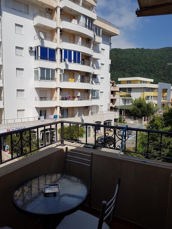 Apartments And Rooms Lijesevic 布德瓦 外观 照片