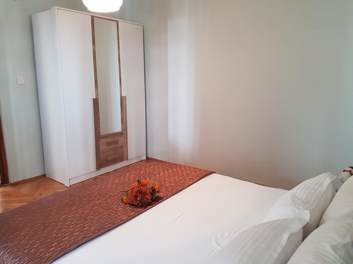 Apartments And Rooms Lijesevic 布德瓦 外观 照片